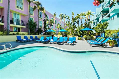 hollywood suites and resort|Hollywood Suites and Resort .